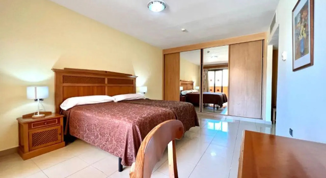 Апартаменты Superior Apartamento T1C con AC, Wifi, vistas a oceano o piscina en Tenerife Sur
