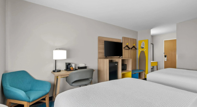 Days Inn Imlay City, Varaa Hotelli Imlay City Michigan