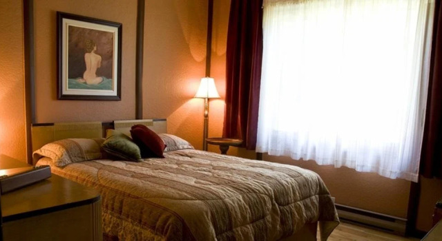 Serenita Spa Auberge, Rezervovat Hostel  