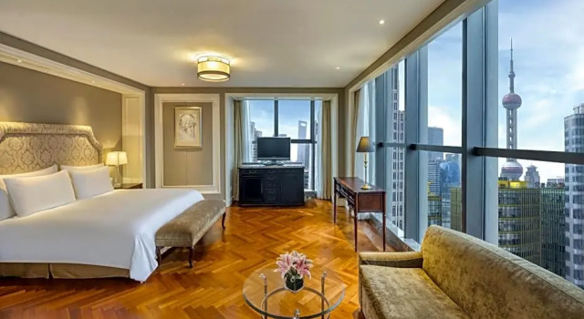 Семейный номер Premier Sunrise On The Bund