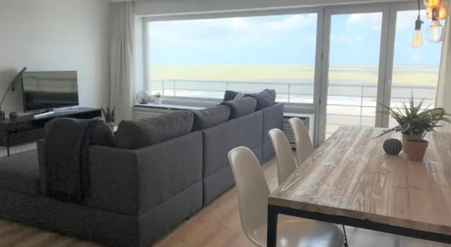 Апартаменты BEACH LOFT 9 luxury appartment with ocean view