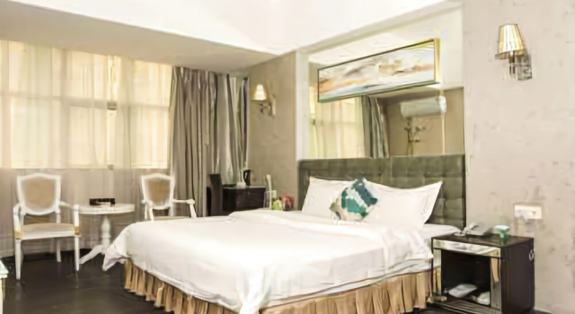 Only Hotel