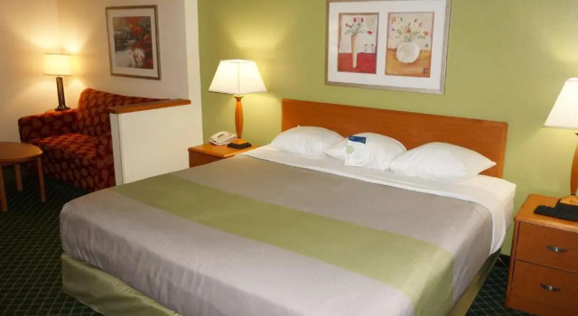 Номер Standard Motel 6-Anderson, IN