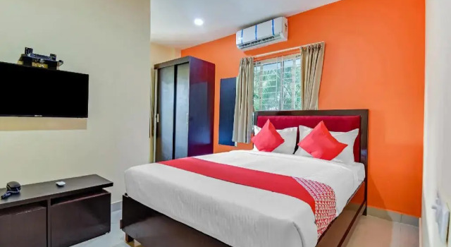 New Andra House by OYO Rooms, Забронировать Отель Отели Бангалора с парковкой, рядом с Bharat Heavy Electricals Limited, Парковка