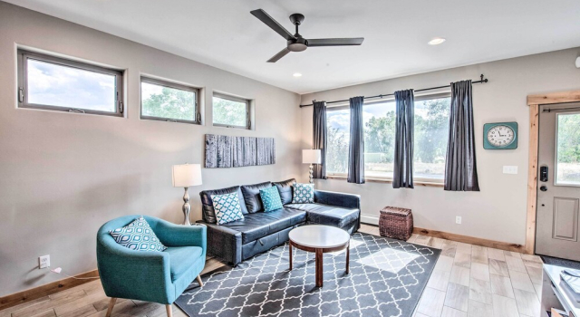 Modern Buena Vista Home w/ Luxe Interior & Views!, Reserva ahora Hotel Buena Vista 