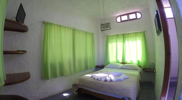 Royal Galápagos Inn, Prenota Bed & breakfast Hotel a San Cristobal Island con colazione, Colazione