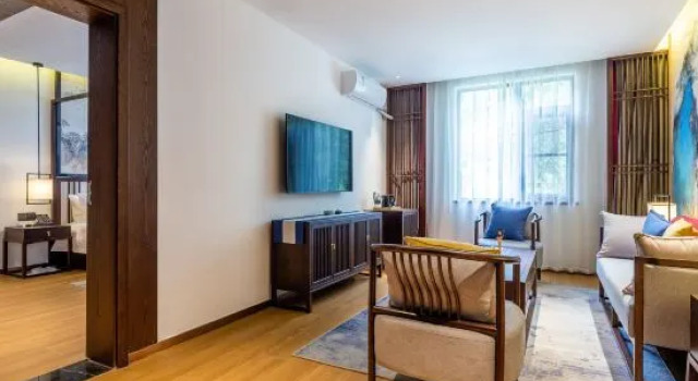 Люкс QIANNA HOTEL (Wanxianshan Qingshanju)