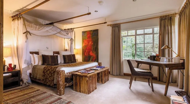 Номер Standard с видом на окрестности Hemingways Eden Residence