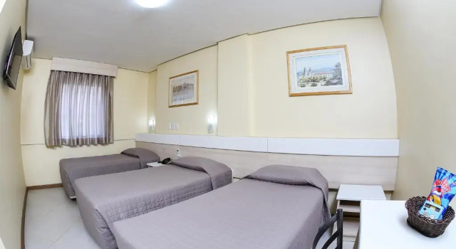 Трёхместный номер Standard Hotel Express Savoy - Centro Histórico