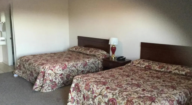 Americana Inn, Забронировать Мини-отель Сьерра Бланка штат Техас