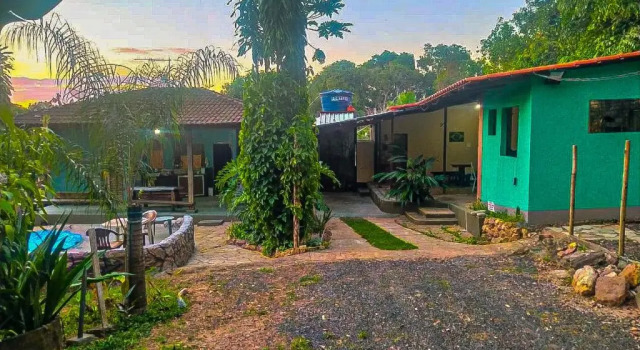 Casa Chácara Charmosa em Caldas Novas, Забронировать Отель Калдас-Новас Гояс, рядом с Nossa Senhora of Salette Sanctuary