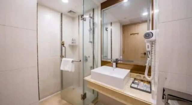 Номер Deluxe Vienna Hotel Shenzhen Meilin