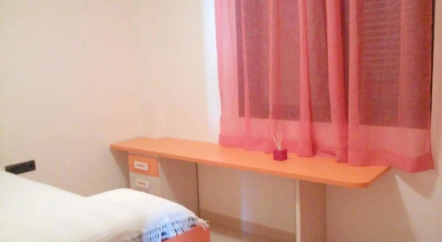 Apartment With 2 Bedrooms in Almería, With Pool Access and Enclosed Ga, Reserva ahora Apartamento Retamar Costa de Almería