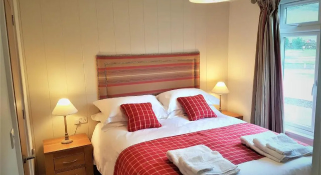 Llyn Dinas Lodge