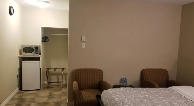 Четырёхместный номер Comfort Rothesay Motel