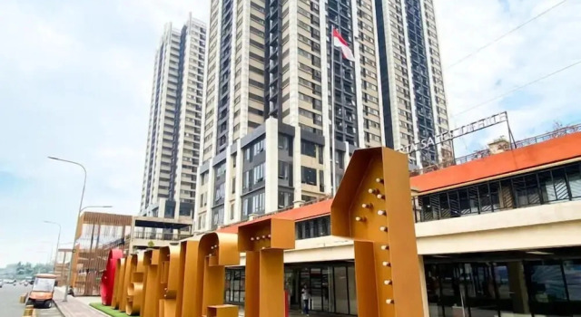 Comfy And Nice Cyan 2Br At Apartemen Meikarta District 1