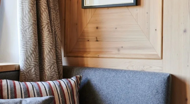 Serviced Luxury Chalet Evi