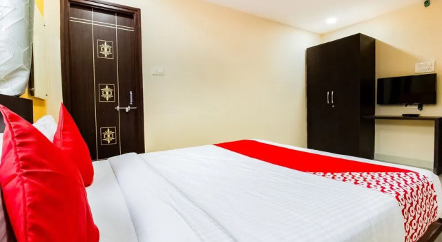 OYO 40125 Srirama Hotels, Gachhibowli, Réserver Hôtel Gachibowli 