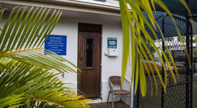 2 Bedroom Villa In Tropical Resort, Prenota Resort Hotel a Noosa con piscina, Piscina