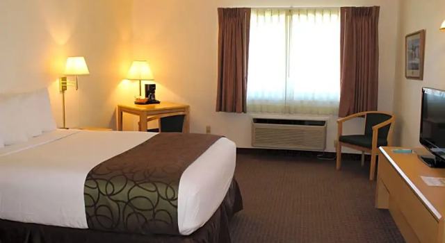 Четырёхместный номер Standard с красивым видом из окна Inn at Lander, Travelodge by Wyndham