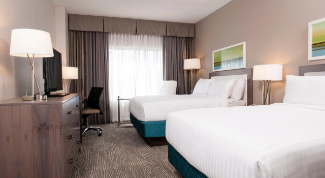 Четырёхместный номер Standard Holiday Inn Cleveland Clinic by IHG