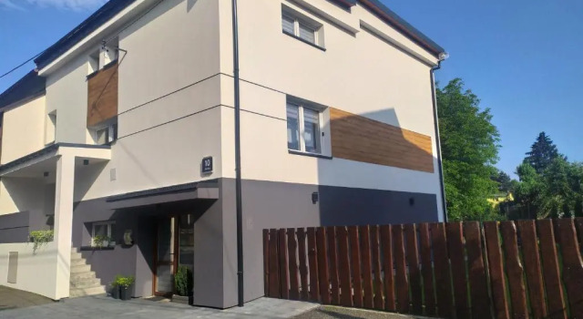 Pokoje i Apartamenty na Szkolnej