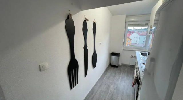Belfort: Appartement spacieux avec parking gratuit, Rezervasyon Daire Belfort 