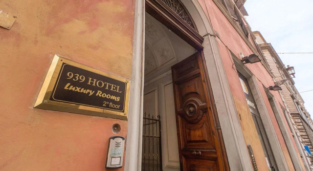 939 Hotel