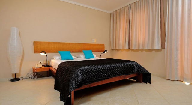 Den Laman Condominiums, Забронировать Отель Отели Кралендейк 4 звезды, 4*