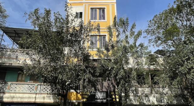 La Maison Suisse, Забронировать Отель Отели штата Тамилнада с парковкой, Парковка