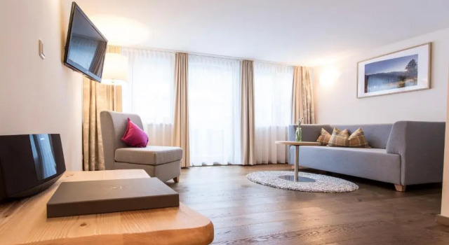 Номер Deluxe Hotel Ritzlerhof - Panorama und Spa