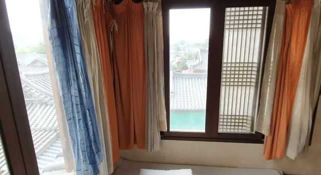 Millennial Morning Hanok Jeonju, Забронировать Отель Чонджу Чолла-Пукто, рядом с Военное и полицейское кладбище Чонджу