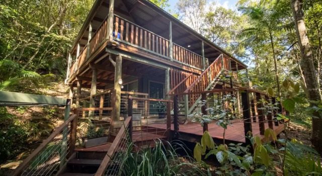 Бунгало Treetops Montville
