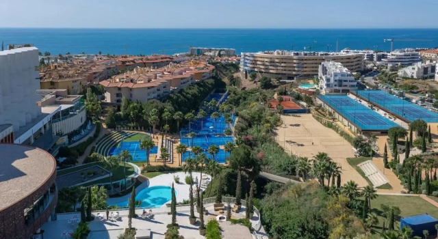Коттедж Sunset Top Floor Apartment Higueron