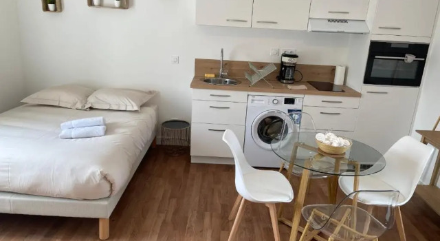 Апартаменты Le Manoir 4 Studio 1er etage Lumineux