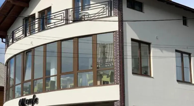 Pensiunea OK, Rezerwuj Hotel Hotele w Carpathians - Romania z parkingiem, Parking
