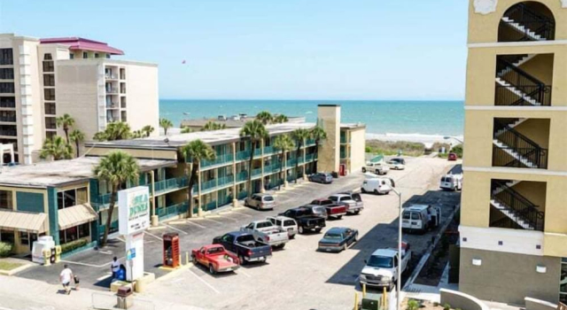 Myrtle Beach Villas 105 A, Забронировать Апарт-отель Апарт-отели Миртл-Бич, рядом с Парк аттракционов Фэмили-Кингдом, Апарт-отель