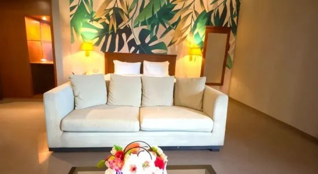 Полулюкс Hotel Golden Season