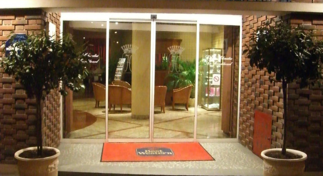 Hotel de Champagne, Забронировать Отель Эперне Шампань
