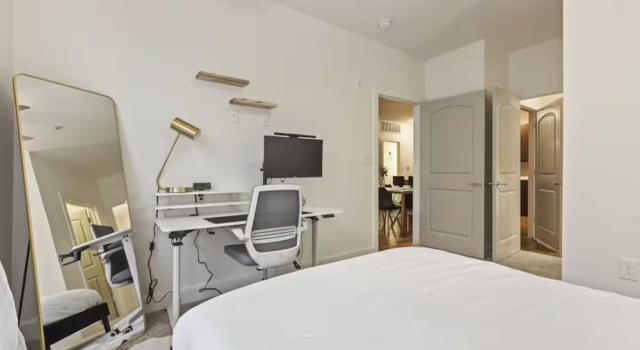 Great for Children with bunk Beds, Забронировать Отель Площадь Фриско Dallas - Fort Worth Metropolitan Area, рядом с Baylor Scott &amp; White Medical Center - Frisco