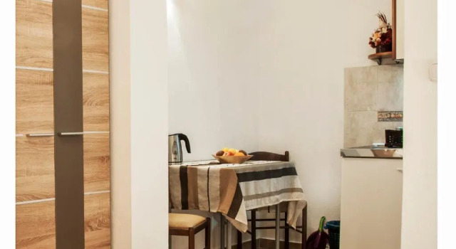 Студия Huter Apartments