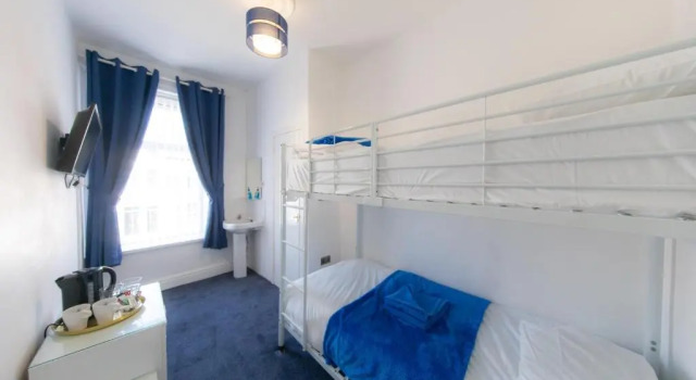 Двухместный номер Economy The Adonis Hotel