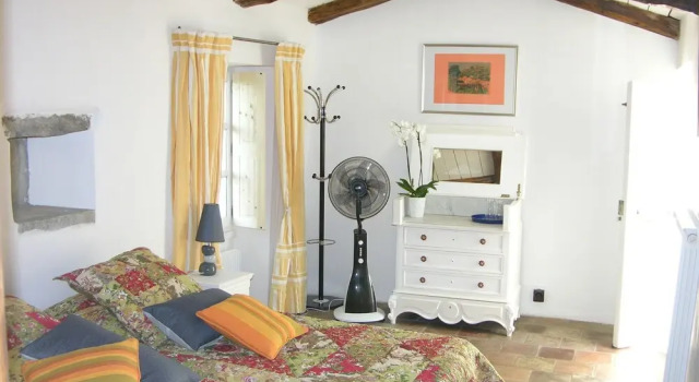 Chambre d'hotes, Mas de Louise, Book Hotel Hoteller i Rousson med pool, Swimmingpool