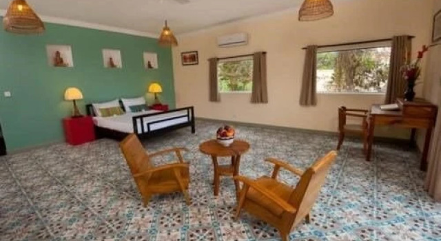 Villa Saat, Boek Villa Hotels in Kep Province met parkeren, Parkeren