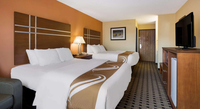 Standard Vierer Zimmer Quality Inn Ashland East