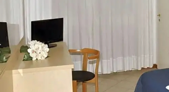 Четырёхместный номер Standard Florentia Hotel