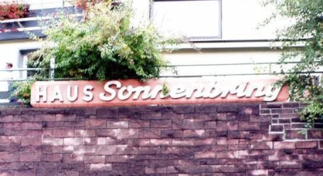 Nichtraucher Hotel Sonnenbring, Забронировать Отель Бад-Вильдбад Landkreis Karlsruhe, рядом с WildLine Suspension Bridge