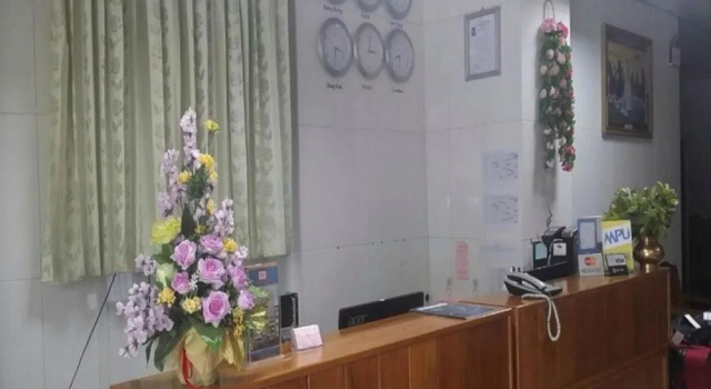 Daw Htay Hotel, Забронировать Отель Янгон Янгон, рядом с Embassy of Canada