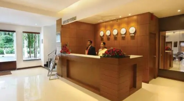 Hotel Samudra Sreekandapuram, Забронировать Отель Отели штата Кералы 3 звезды, 3*