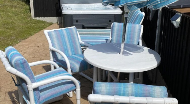 The Hilltop Haven, Book Hotel Prestatyn 